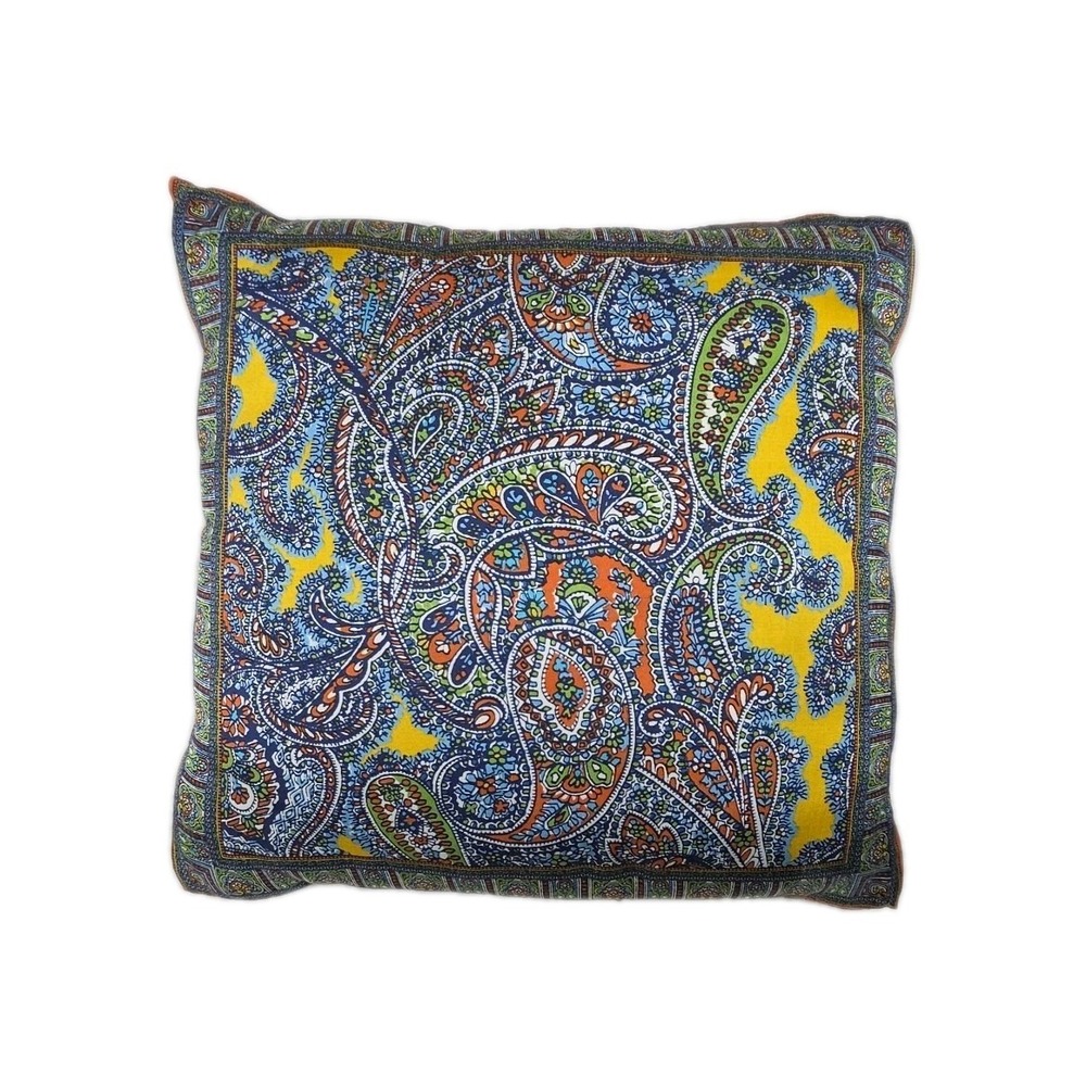 Pottery Barn Silk Blend Paisley Bright 2016 Pillow Covers 18" Square,‎ Set of 2